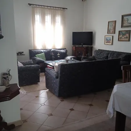 Quarto em Acomodações Particulares Stamatina's House Atenas